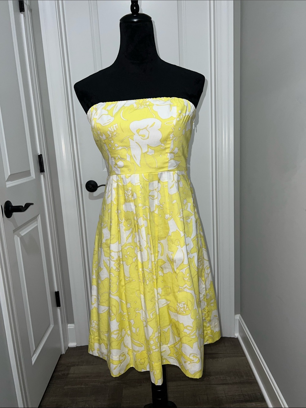 The Limited Strapless Yellow & White Floral Sundress